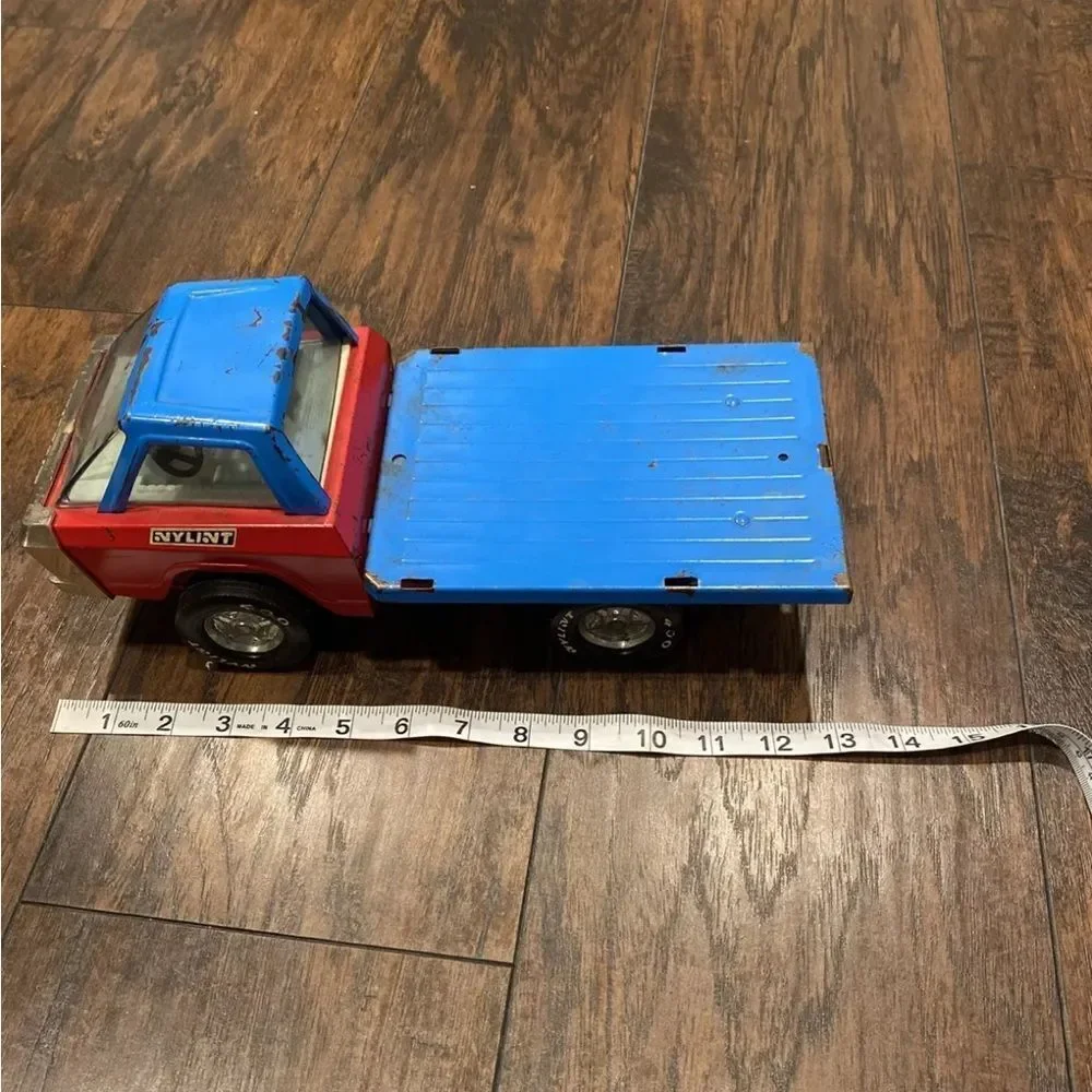 VINTAGE NYLINT 400 